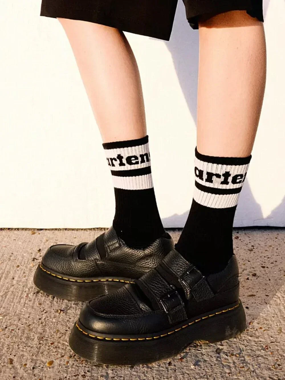 Dr. Martens Buzz Mary Jane Platform Shoes Black Milled Nappa NWT - Picture 8 of 12